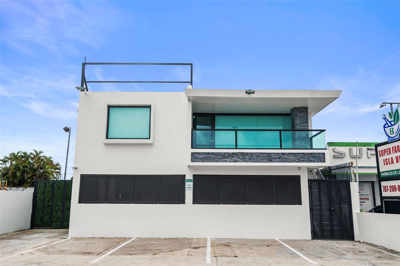 Foto de propiedad en 1035 CALLE MARGINAL VILLAMAR CAROLINA con MLS# PR9110545
