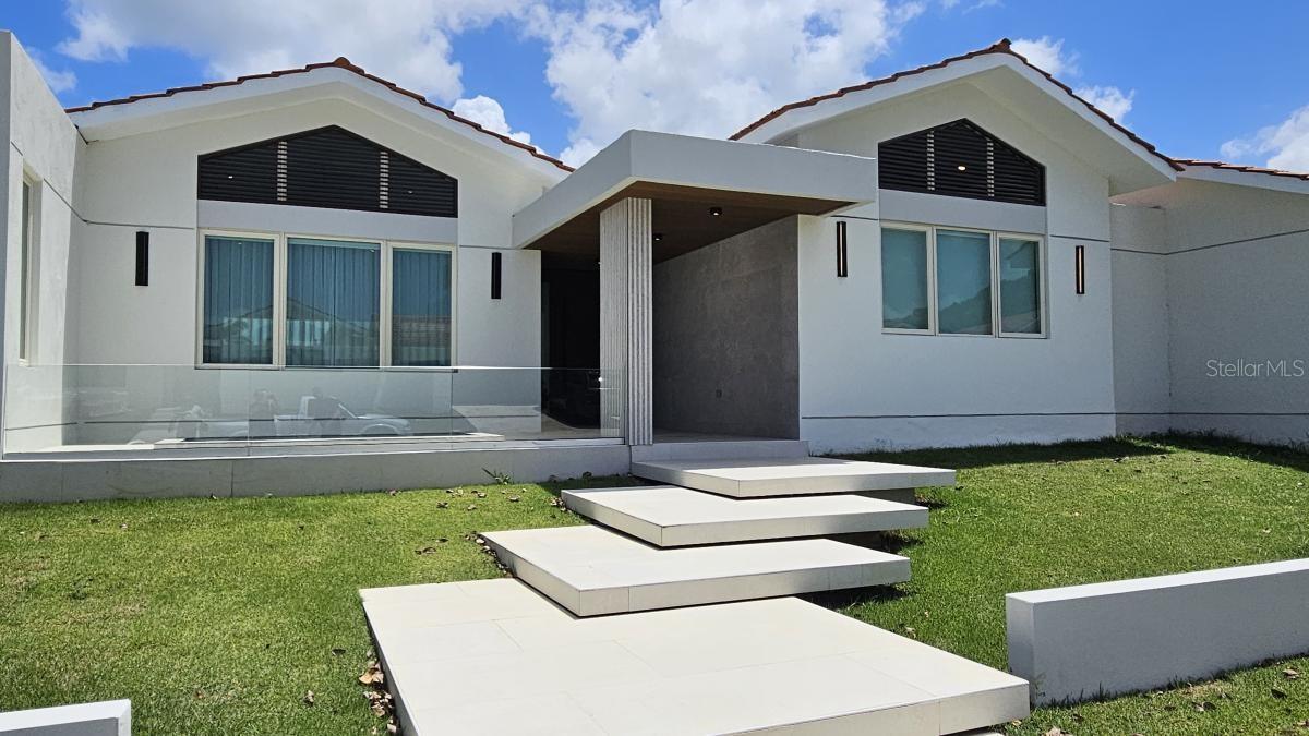 Foto de propiedad en 677 LAVANDA DORADO con MLS# PR9113120