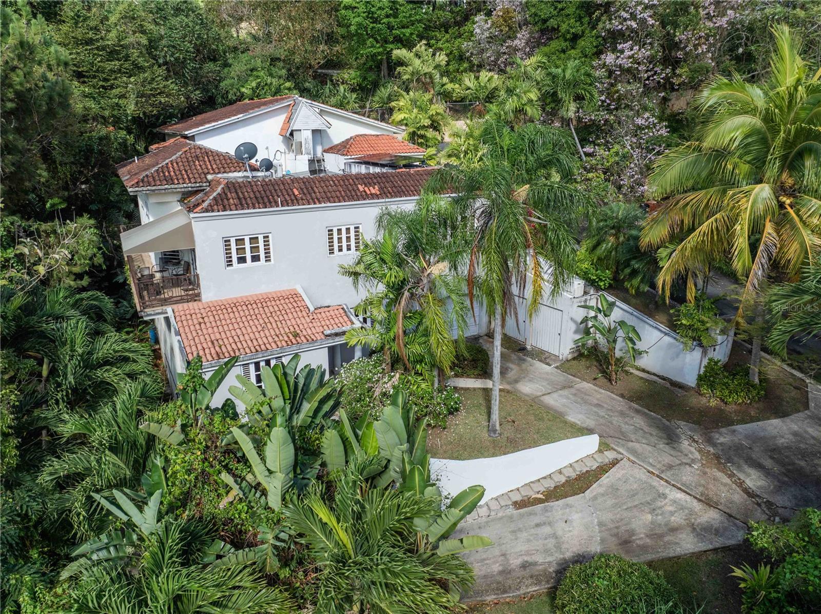 Foto de propiedad en A-12 VISTA LINDA GUAYNABO con MLS# PR9113901