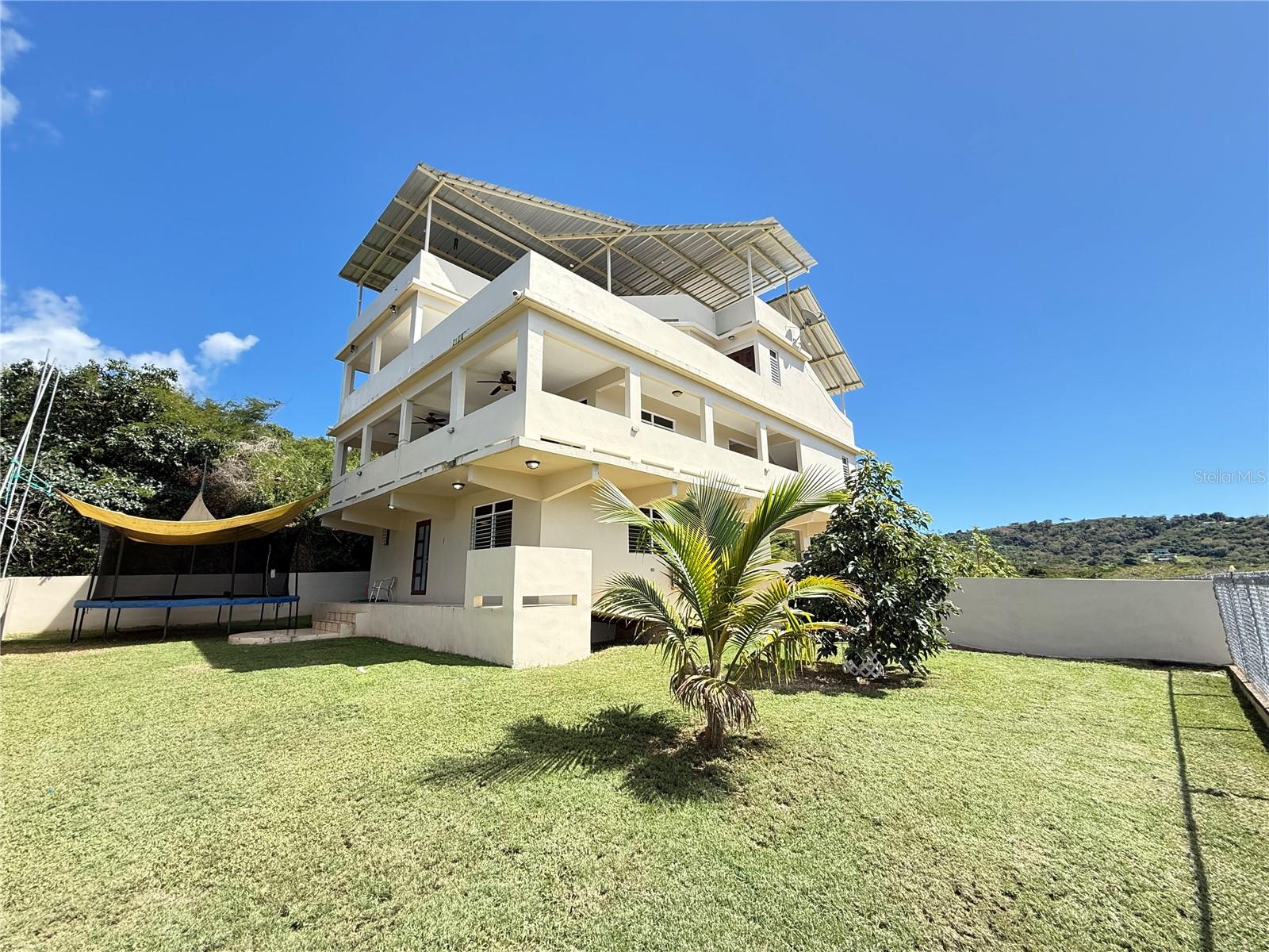 Foto de propiedad en Villa Borinquen BARRIO SANTA MARIA #376 & 377 VIEQUES con MLS# PR9114333