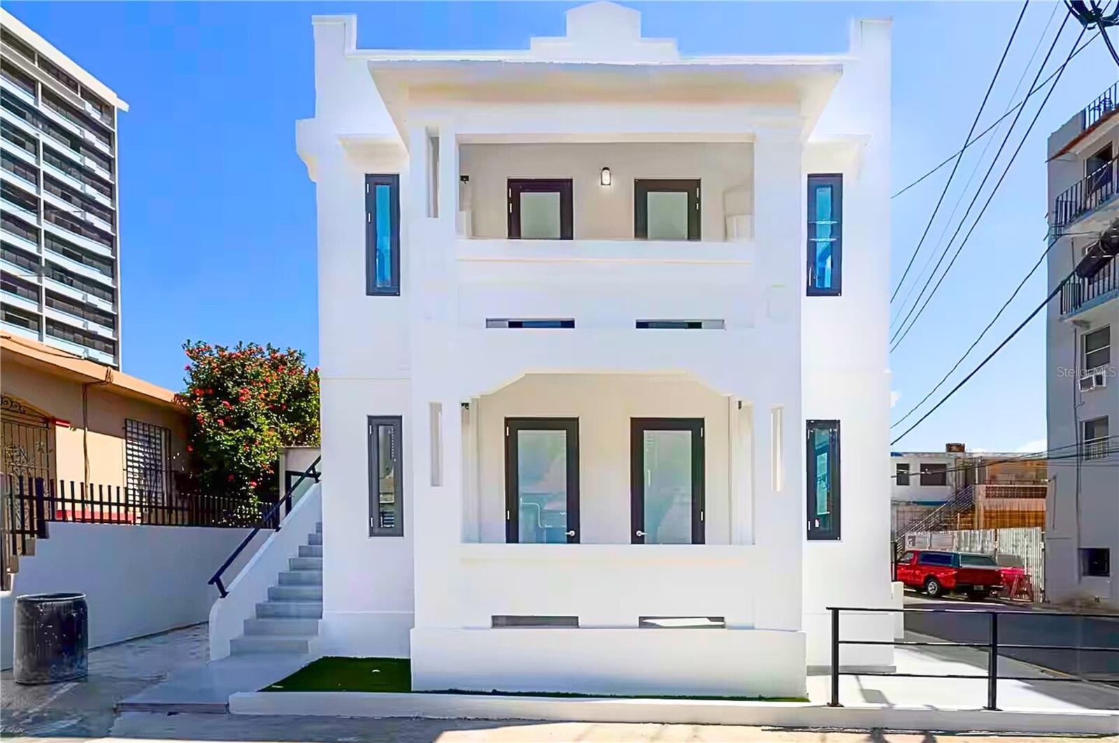 En Venta 149 CALLE DELBREY, SAN JUAN, PR 00911