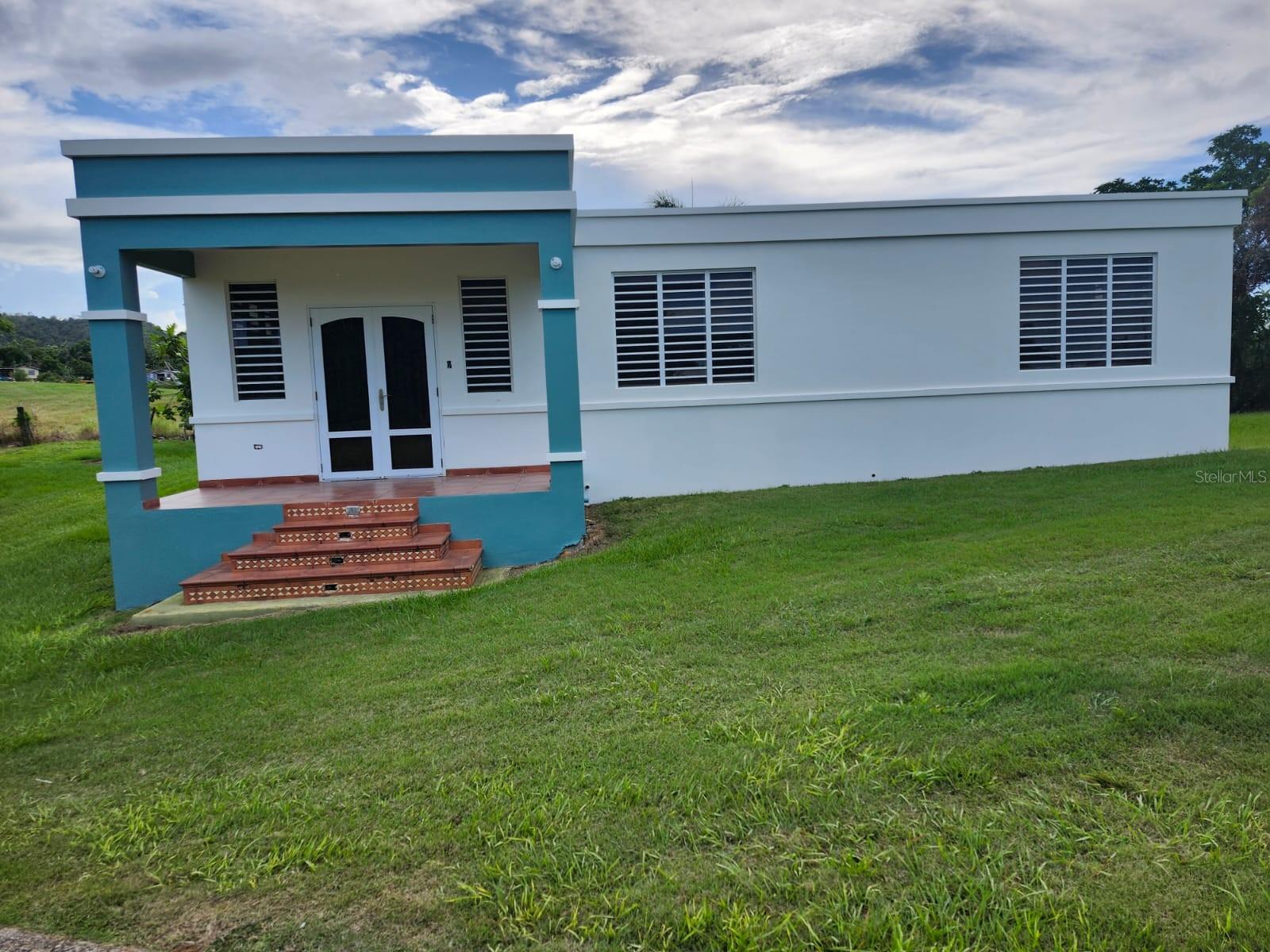 Foto de propiedad en 480 CALLE S. TOSADO QUEBRADILLAS con MLS# PR9116135