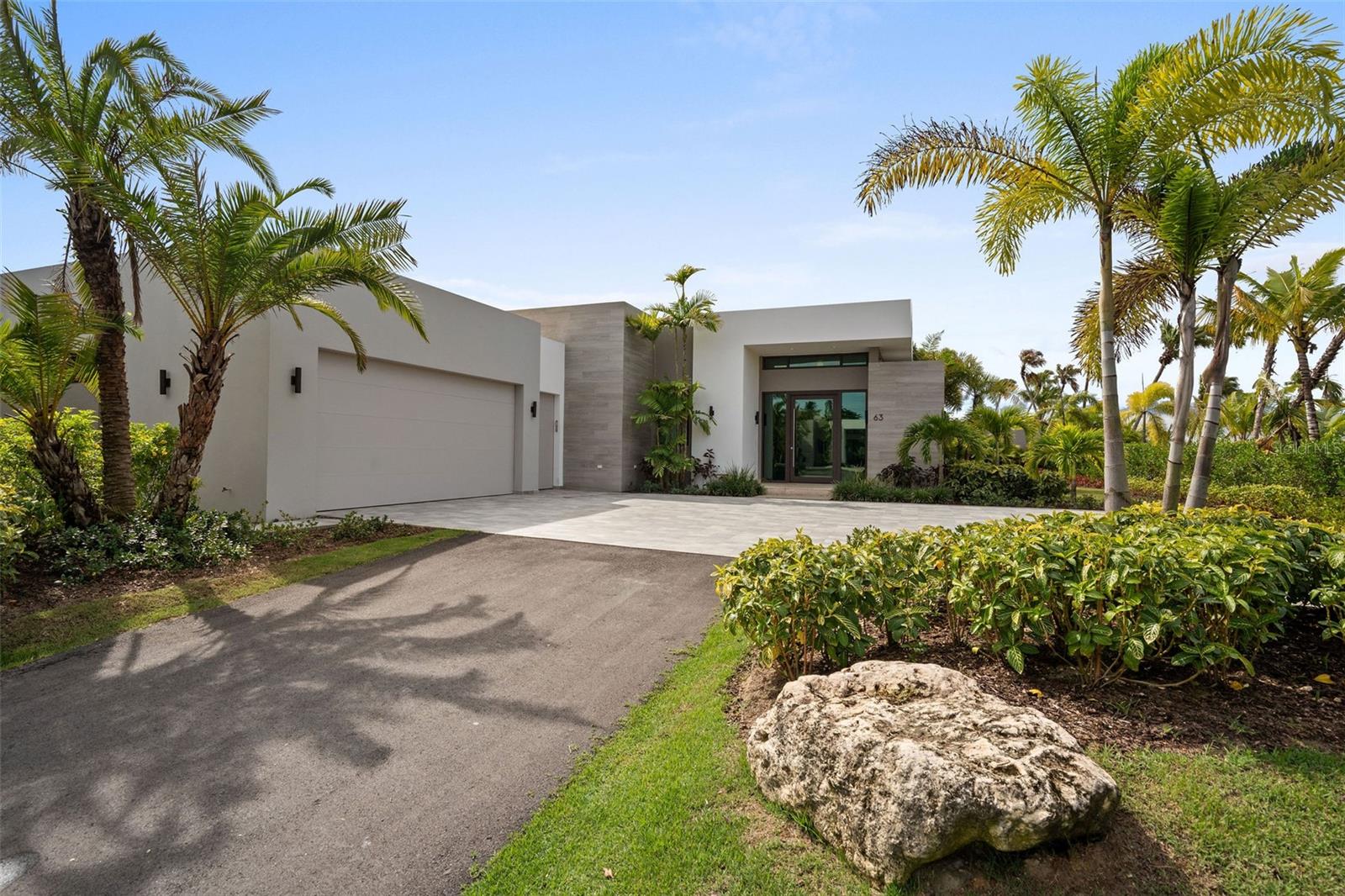 Foto de propiedad en 63 THE ISLES AT DORADO BEACH DORADO con MLS# PR9117873