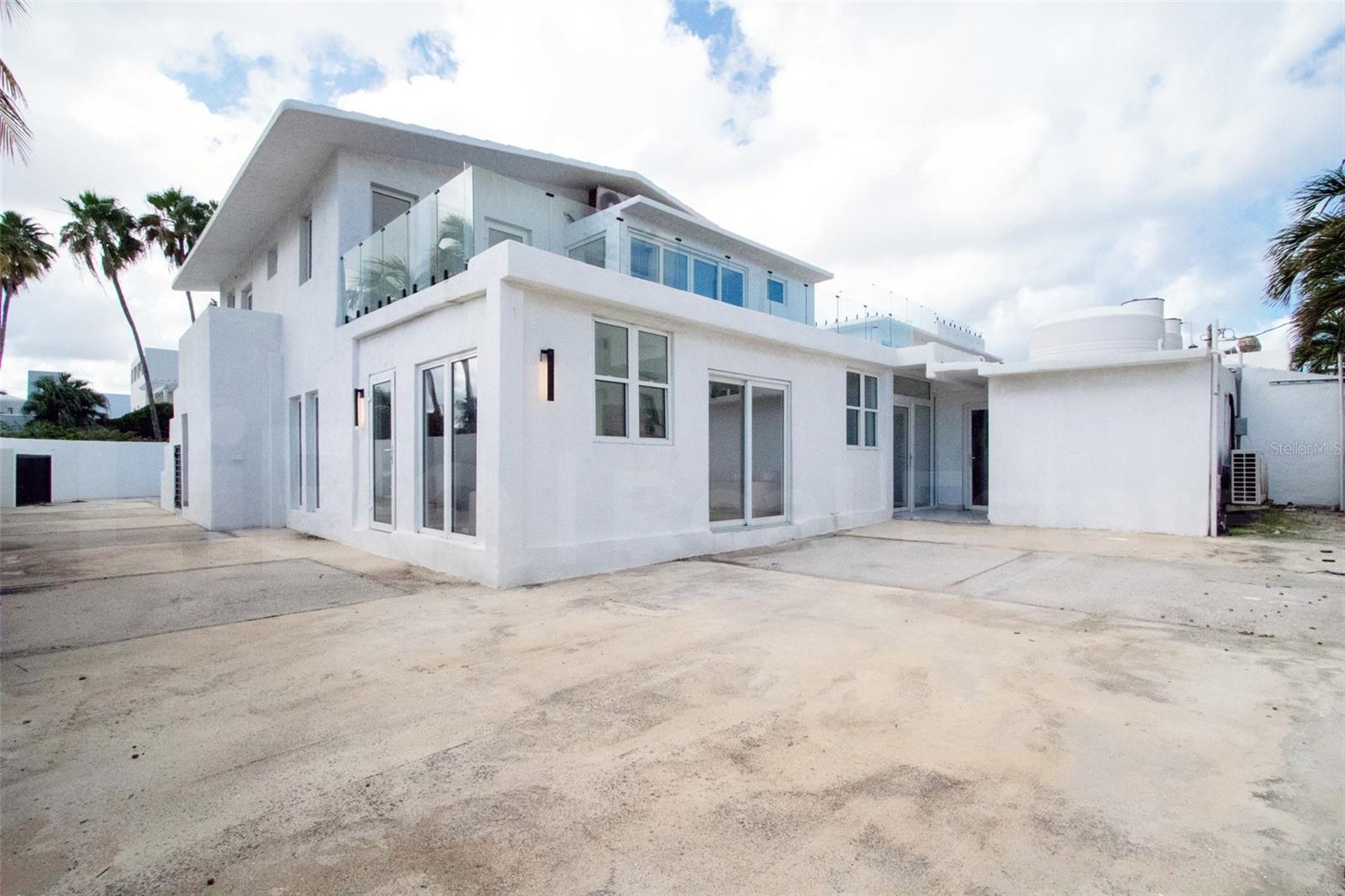 Foto de propiedad en 2073 CACIQUE ST SAN JUAN con MLS# PR9118189