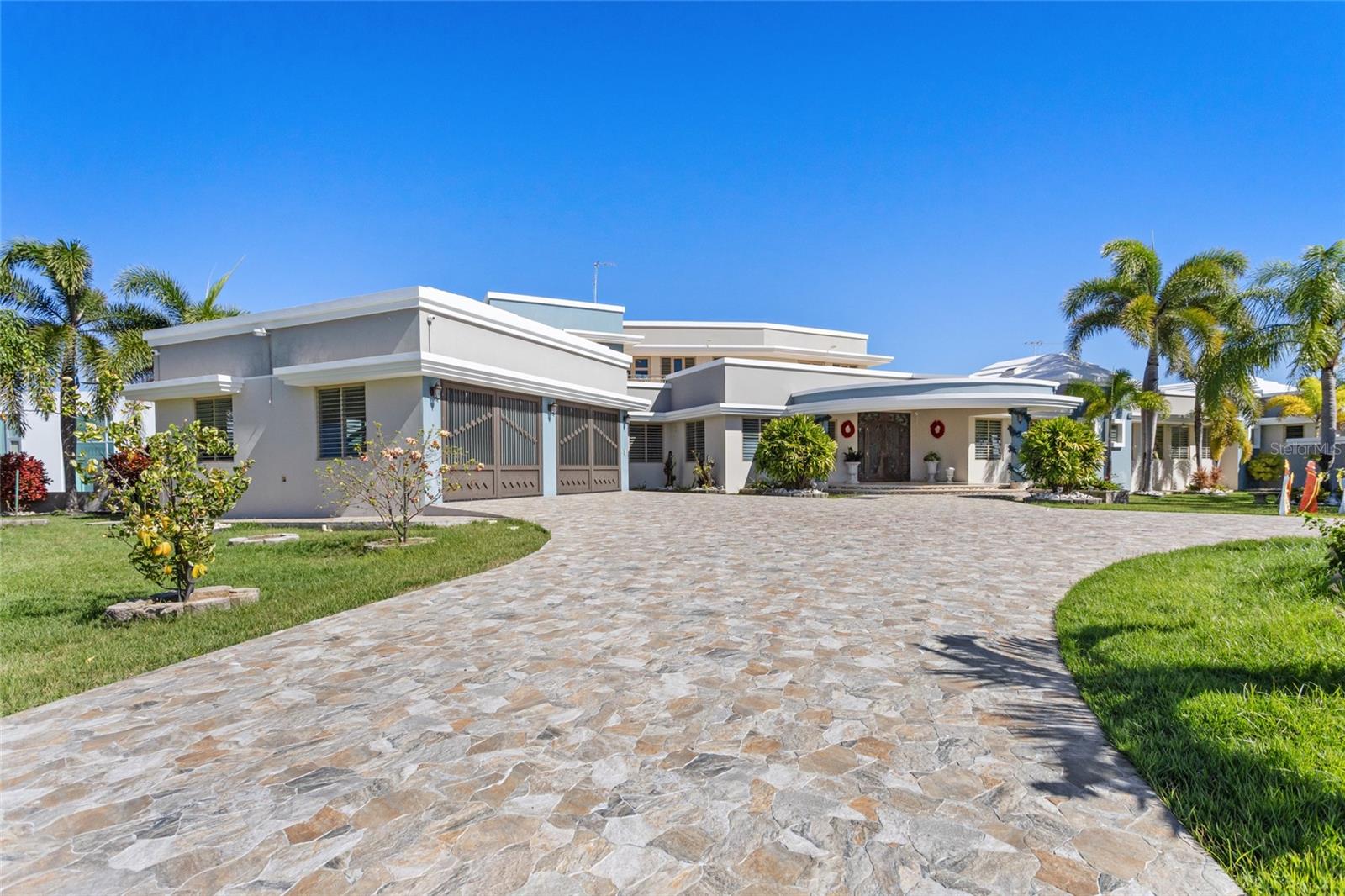 Foto de propiedad en 10 URB MIRADOR DEL CIELO ISABELA con MLS# PR9118617