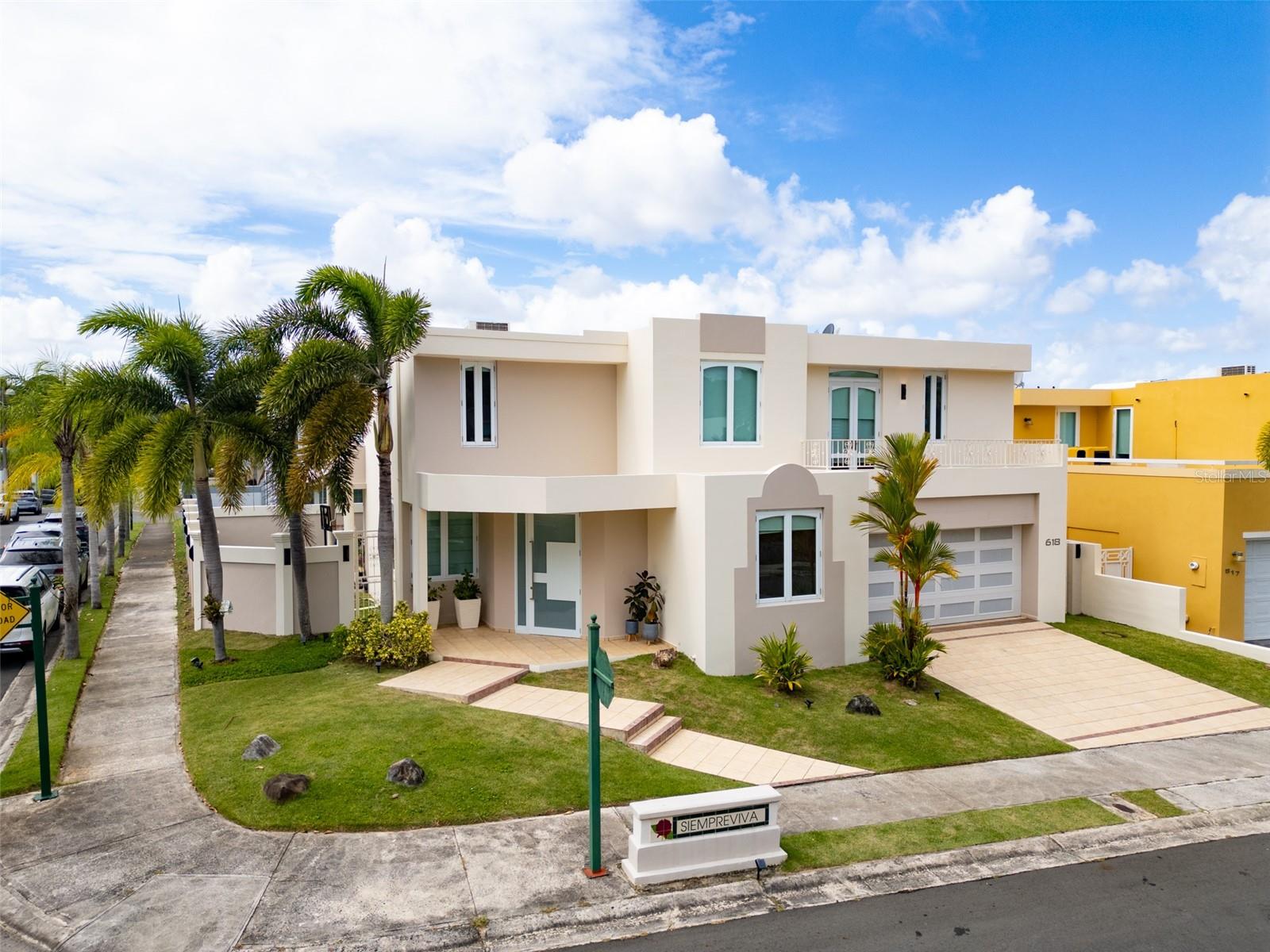 Foto de propiedad en 8WMH+P23 LAS FLORES DE MONTEHIEDRA SAN JUAN con MLS# PR9118883
