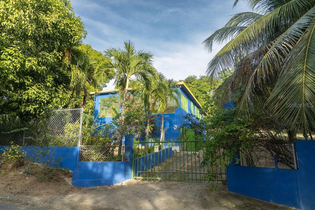 Foto de propiedad en 12 BLOQUE L VIEQUES con MLS# PR9119159