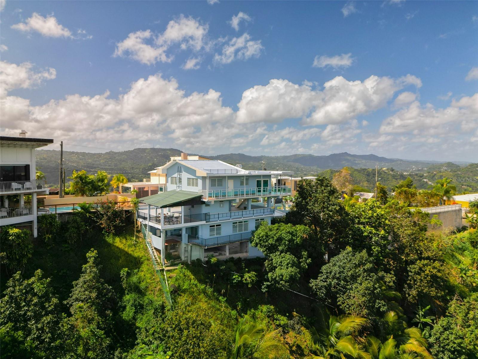 En Venta LOT 5-A HOLLYWOOD #5-A, SAN JUAN, PR 00926
