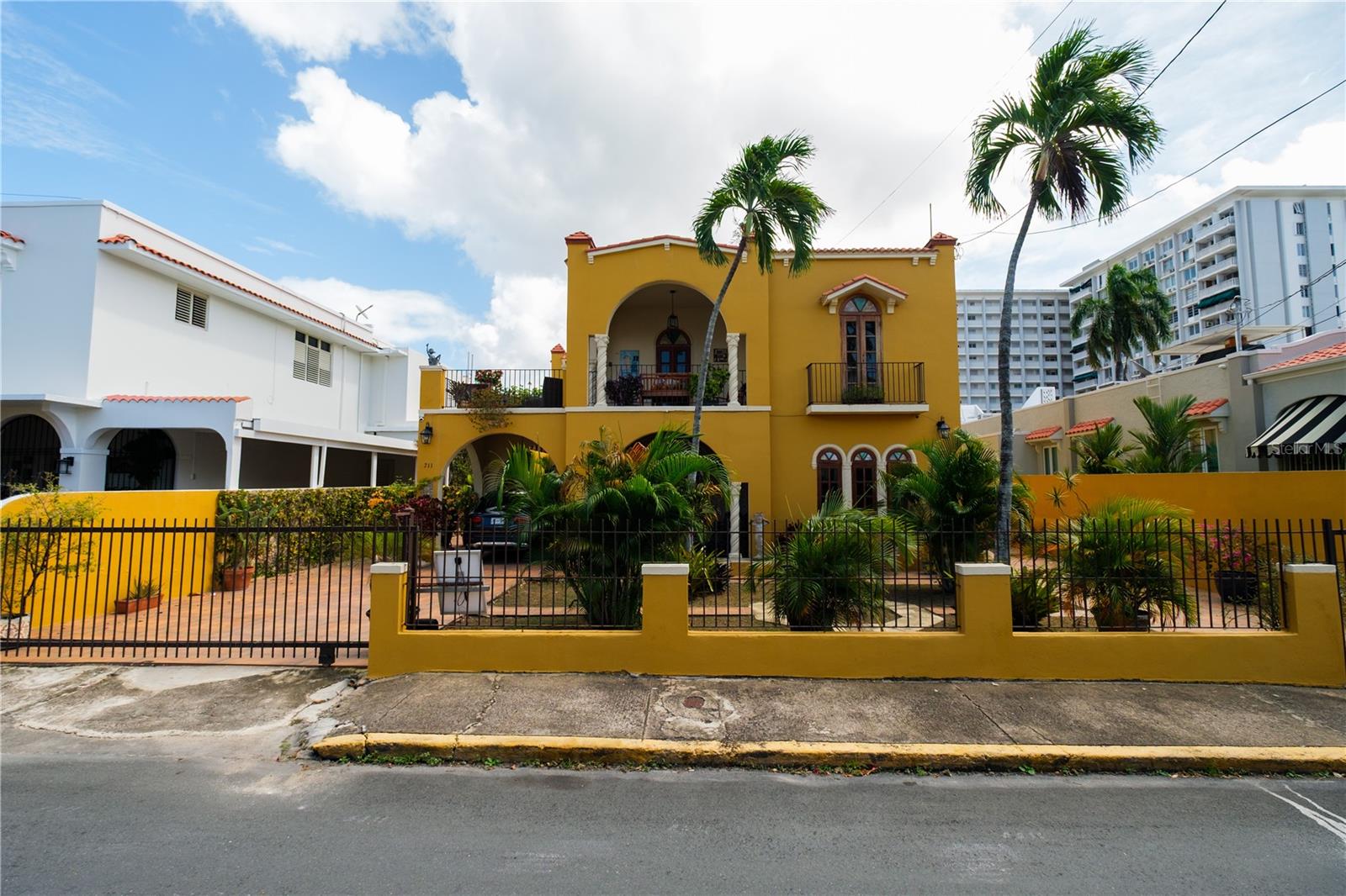 Foto de propiedad en 711 CONCORDIA ST., MIRAMAR DEV. SAN JUAN con MLS# PR9119703