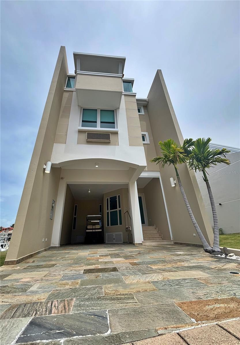 Foto de propiedad en 14 PENINSULA  DE SAN JUAN ST HUMACAO con MLS# PR9120434