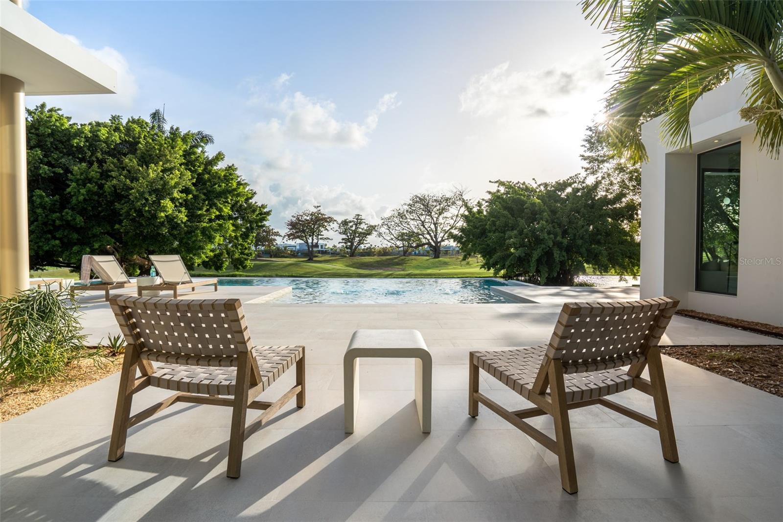 En Venta 11 GOLF VIEW DRIVE, DORADO, PR 00646