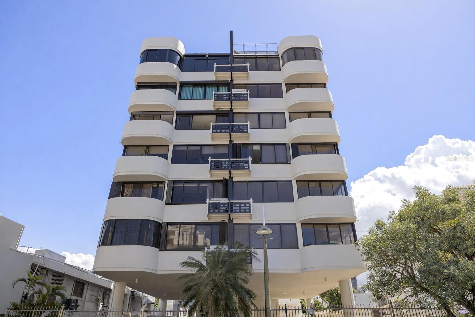 En Venta 1404 MAGDALENA AVE #PH4, SAN JUAN, PR 00907