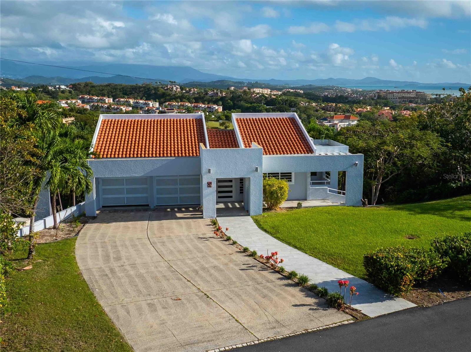 En Venta 15 PORT ROAD, HUMACAO, PR 00791