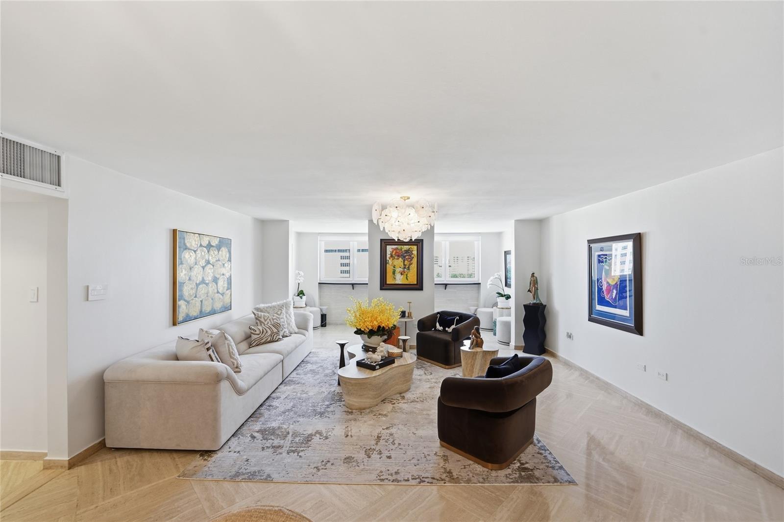 Foto de propiedad en 100 JUAN A. CORRETJER #PH-705 OLD SAN JUAN con MLS# PR9121372