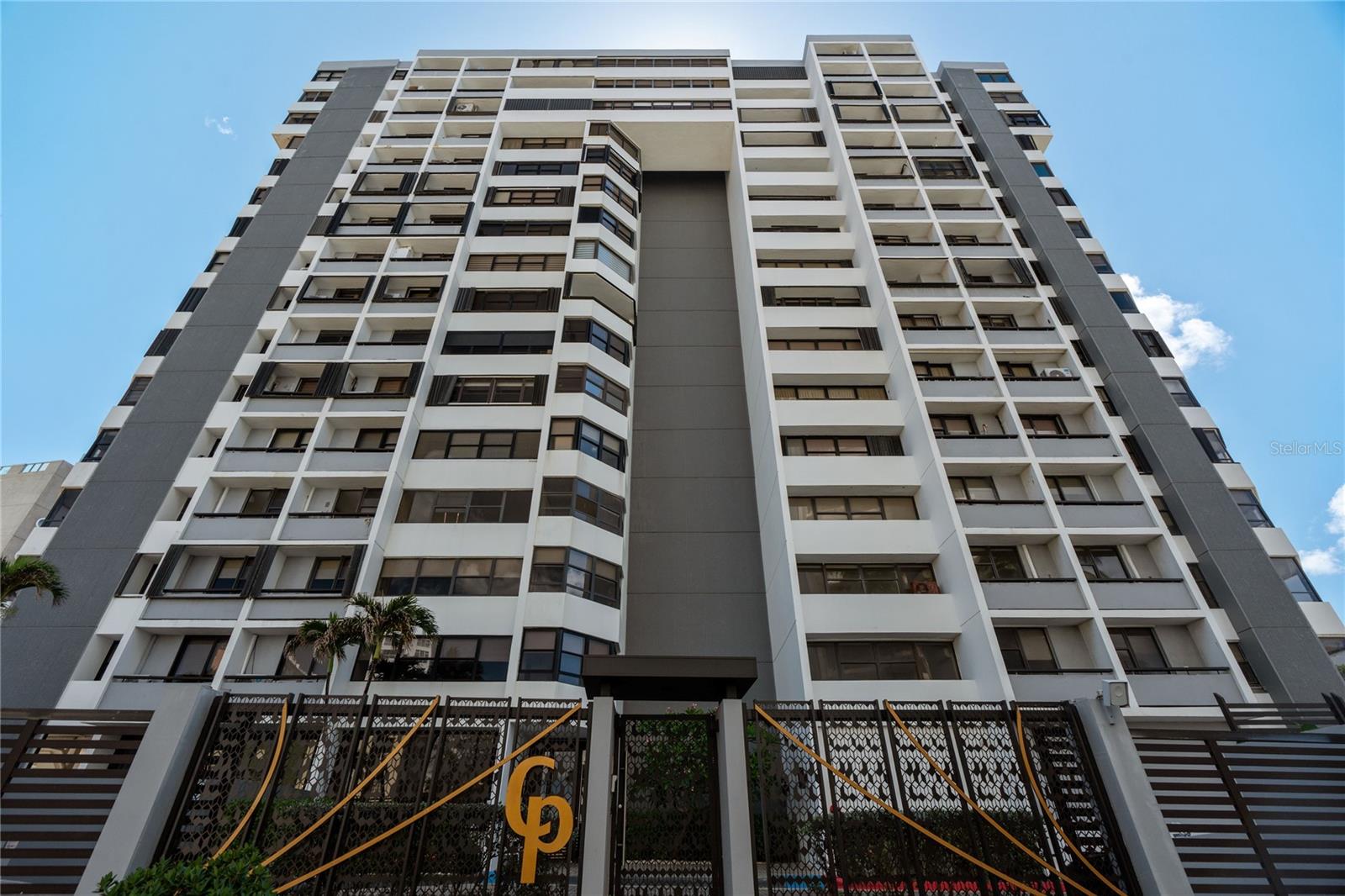 Foto de propiedad en 2 WASHINGTON ST #204 SAN JUAN con MLS# PR9121625