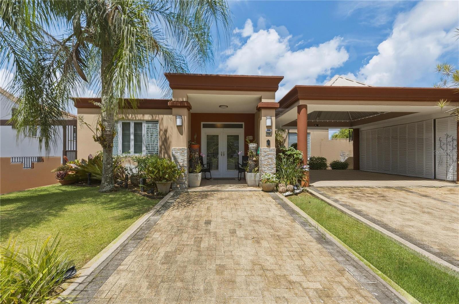 Foto de propiedad en 149 YUISA ST.  LOMAS #Lot 76 MANATI con MLS# PR9121710