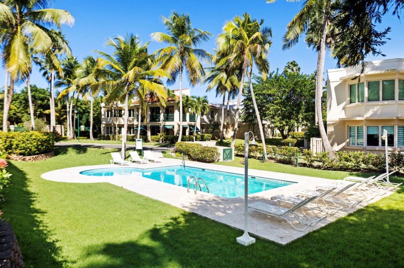 Foto de propiedad en 86 LAKESIDE VILLAS #F2 VEGA ALTA con MLS# PR9121769