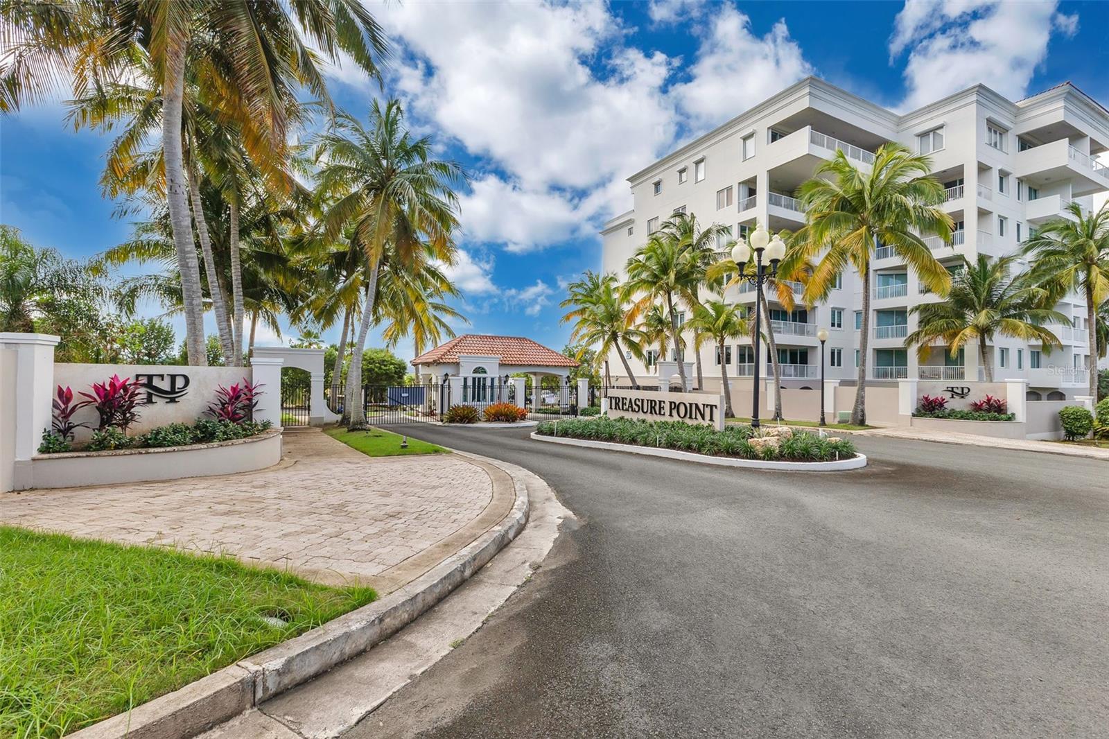 Foto de propiedad en 6690 CALLE TURQUOISE #324 VEGA ALTA con MLS# PR9122409