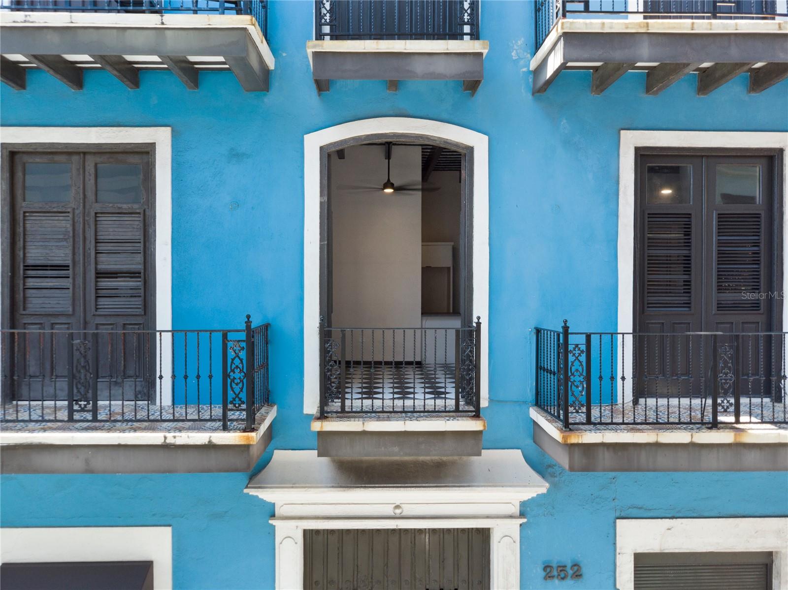 En Venta 252 CALLE FORTALEZA #252, SAN JUAN, PR 00901