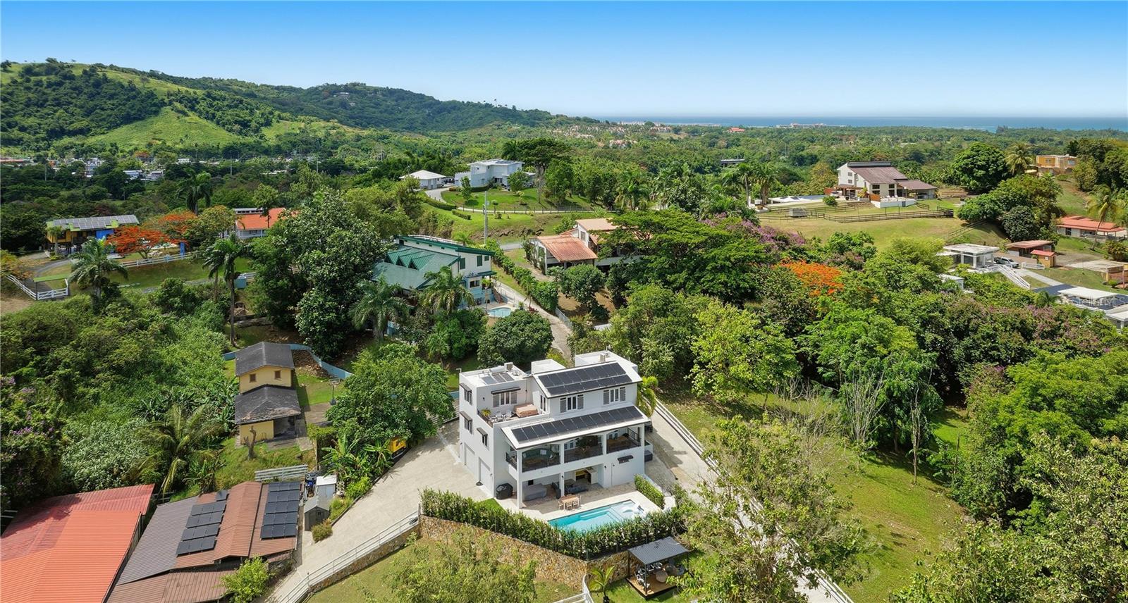 Foto de propiedad en Lot-7 MAMEYES I, HACIENDA PANORAMA LUQUILLO con MLS# PR9122659