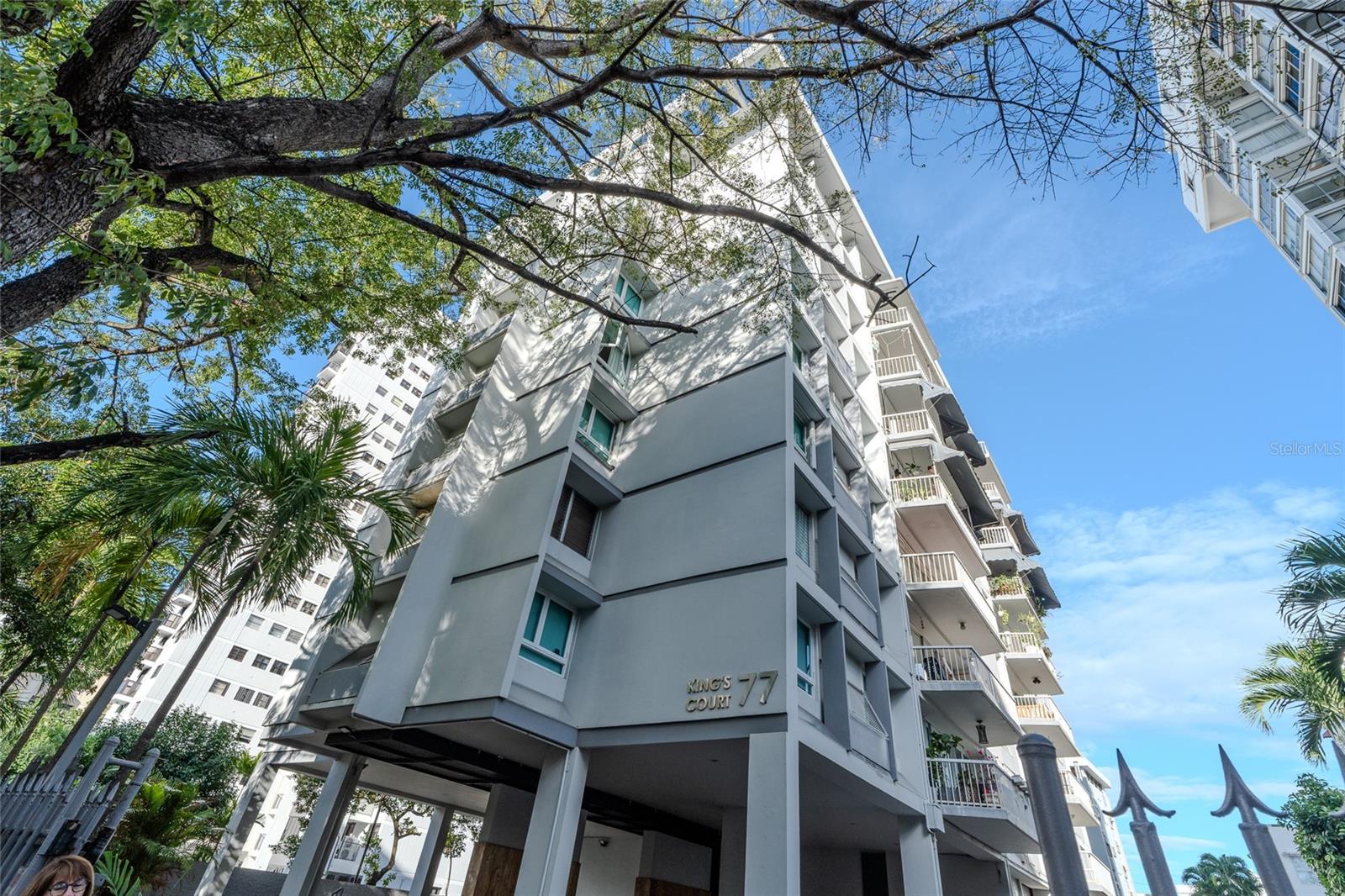 En Venta 77 KINGS COURT #802, SAN JUAN, PR 00911