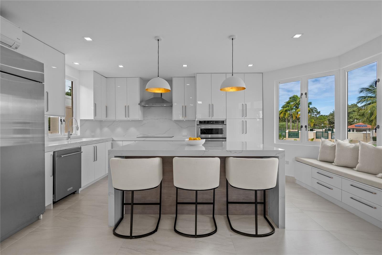 Foto de propiedad en 86 LAKESIDE VILLAS #Y4 DORADO con MLS# PR9123010