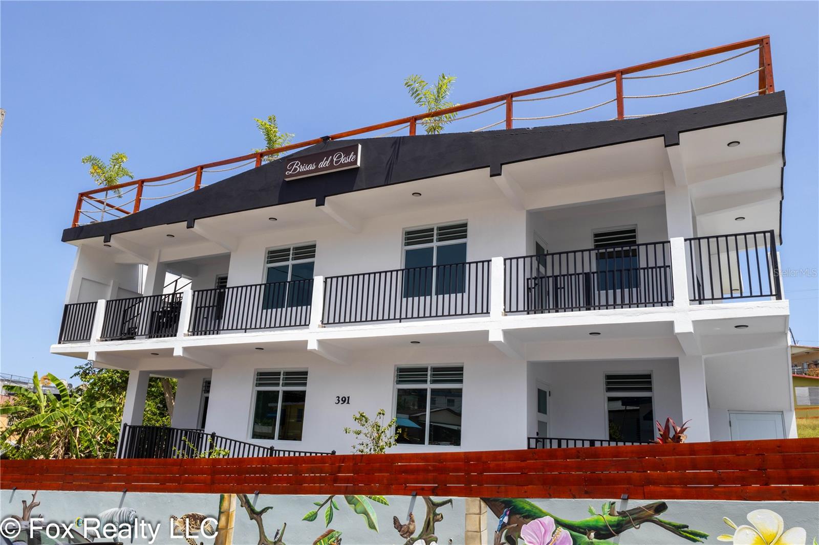 En Venta 391 CALLE FRANCISCO COLON GUERRA #391, RINCON, PR 00677