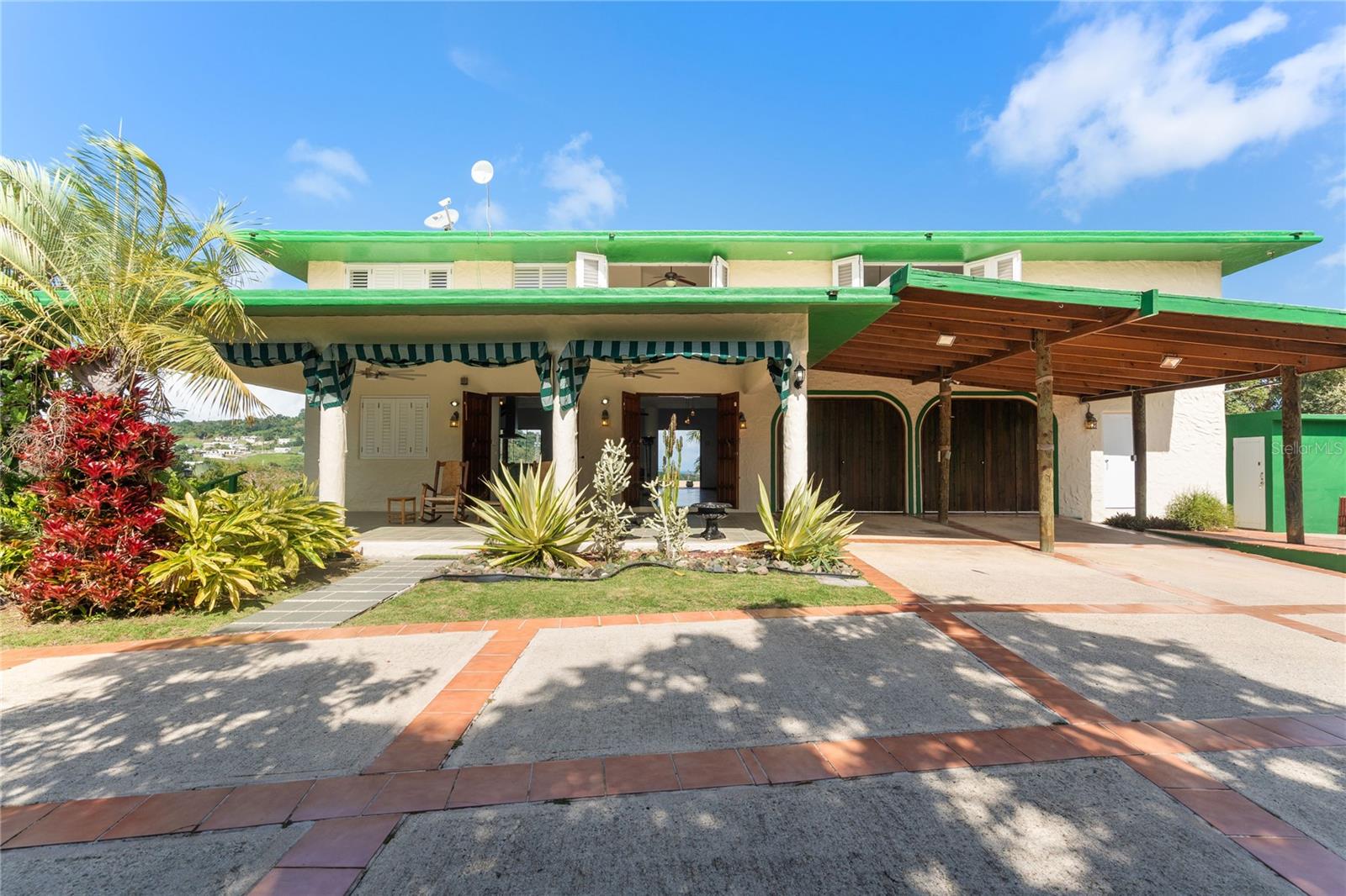 En Venta 59 REINA ISABEL, RIO GRANDE, PR 00745