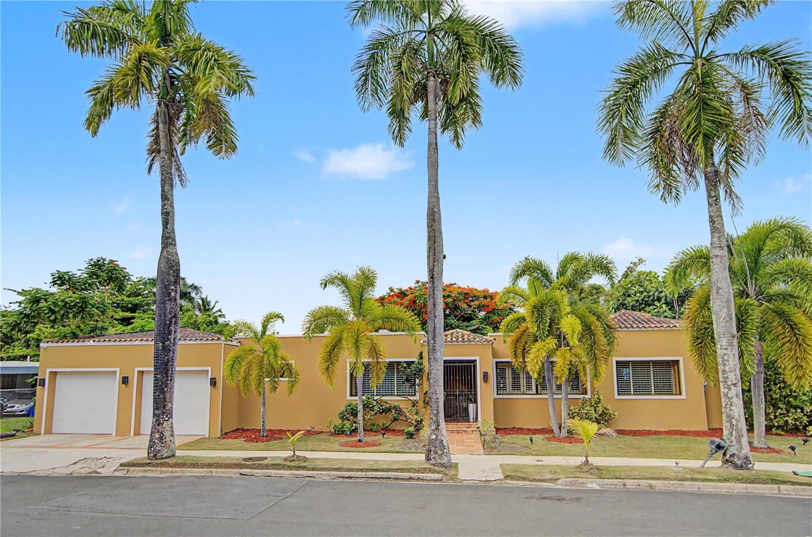 En Venta 1688 CLL VIOLETA, SAN JUAN, PR 00927