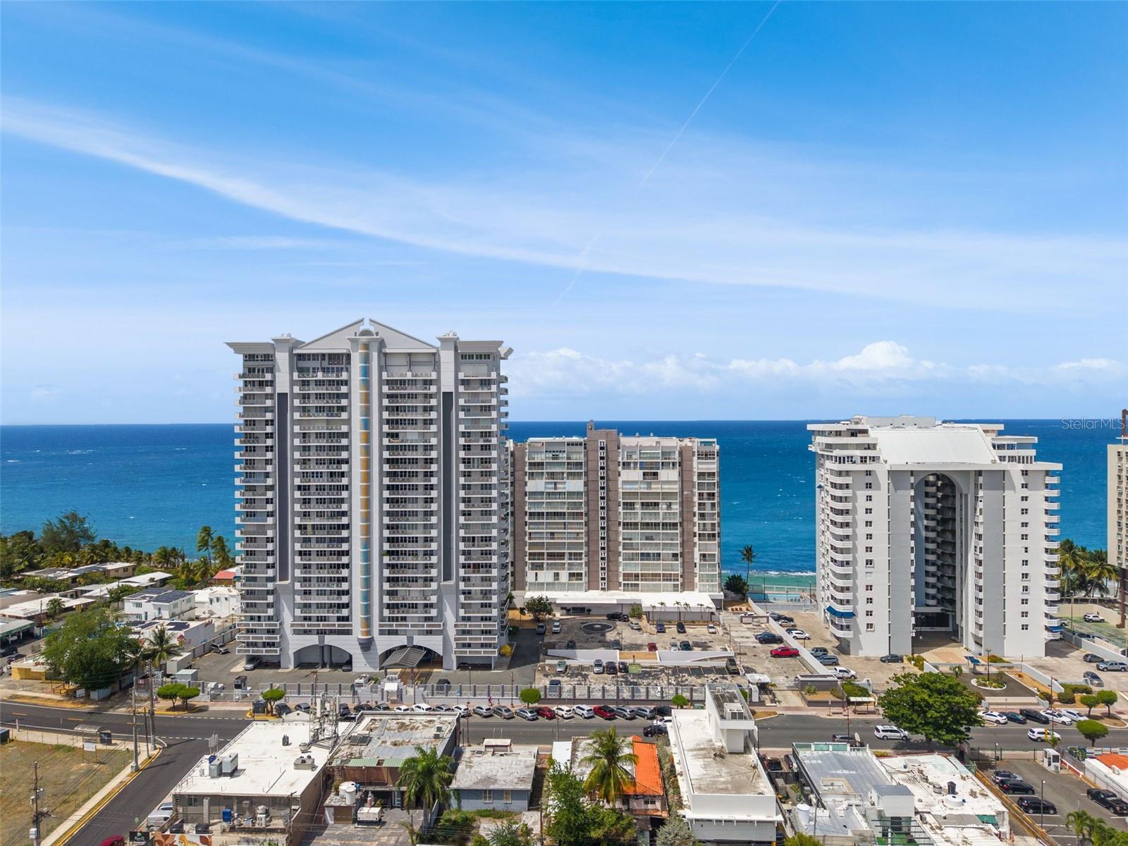 En Venta #3103 Isla Verde COND. CONDESA DEL MAR #607 #607, CAROLINA, PR 00979