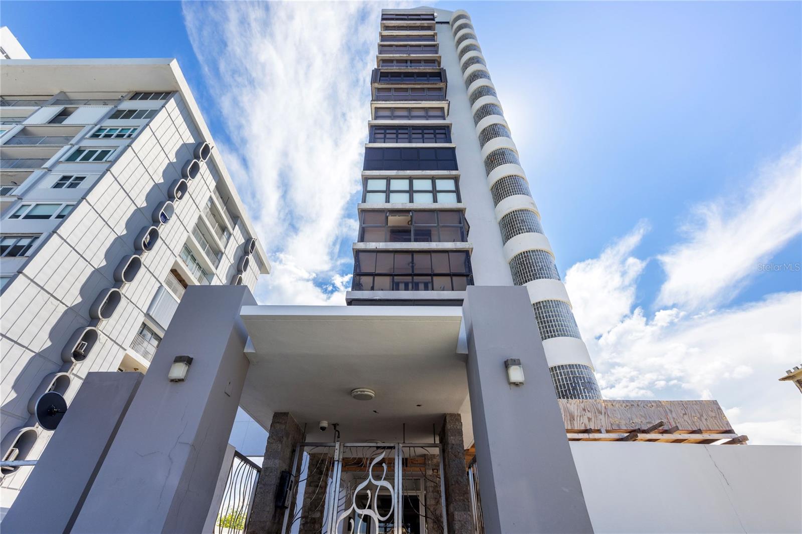En Venta 888 ASHFORD AVENUE CONDO. ASHFORD LAGOON PLAZA CONDADO #16, SAN JUAN, PR 00907