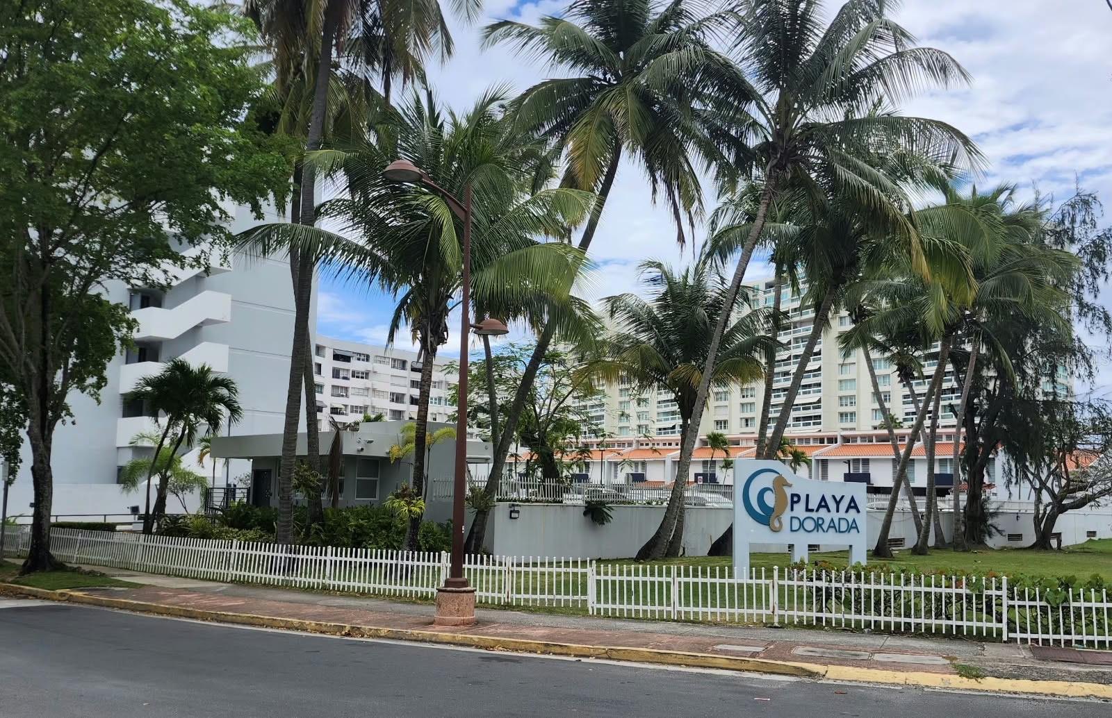 En Venta Condominio PLAYA DORADA #A-307, CAROLINA, PR 00979