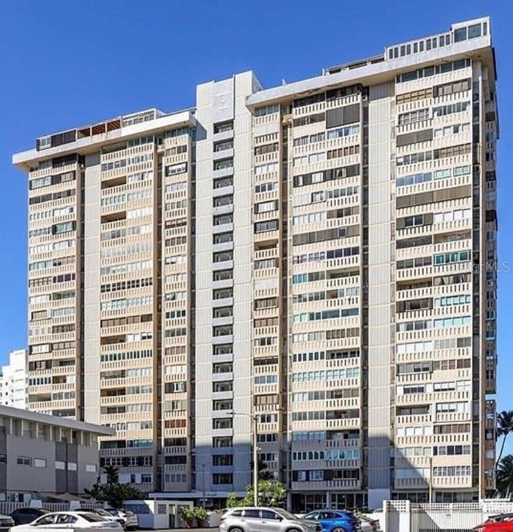 En Venta 1479 ASHFORD #1616, CONDADO, PR 00907