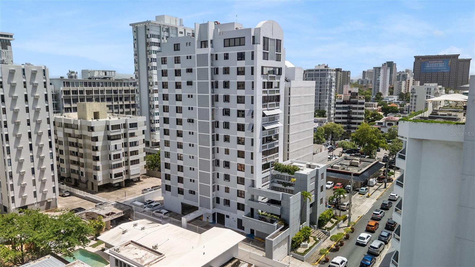 En Venta 15 MANUEL RODRIGUEZ SERRA #12, SAN JUAN, PR 00907