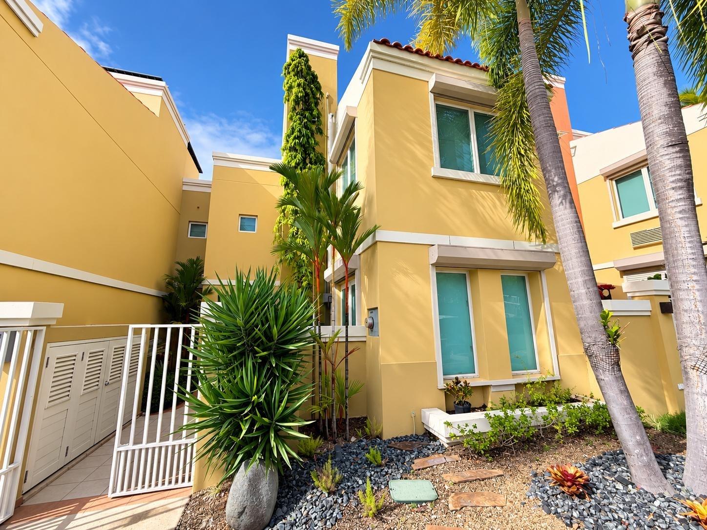 En Venta 35 PORTOFINO, HUMACAO, PR 00791