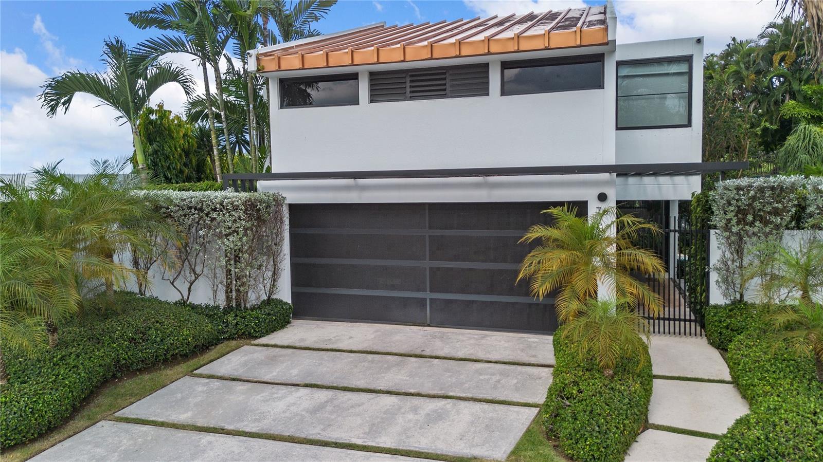 En Venta Paseo Las Vistas C-76, SAN JUAN, PR 00926