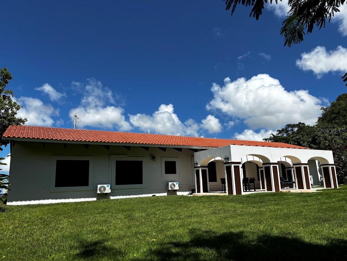 En Venta 5 CAMINO PEDRO RAMOS ST BEVERLY HILLS DEV, GUAYNABO, PR 00969