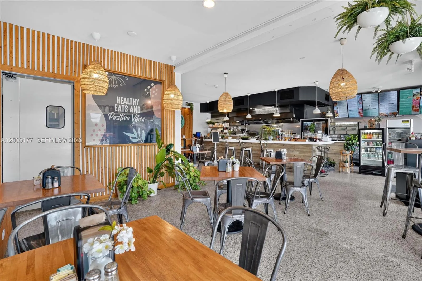 En Venta Profitable Restaurant In East Fort Lauderdale, Fort Lauderdale, FL 33306, Fort Lauderdale, FL 33306