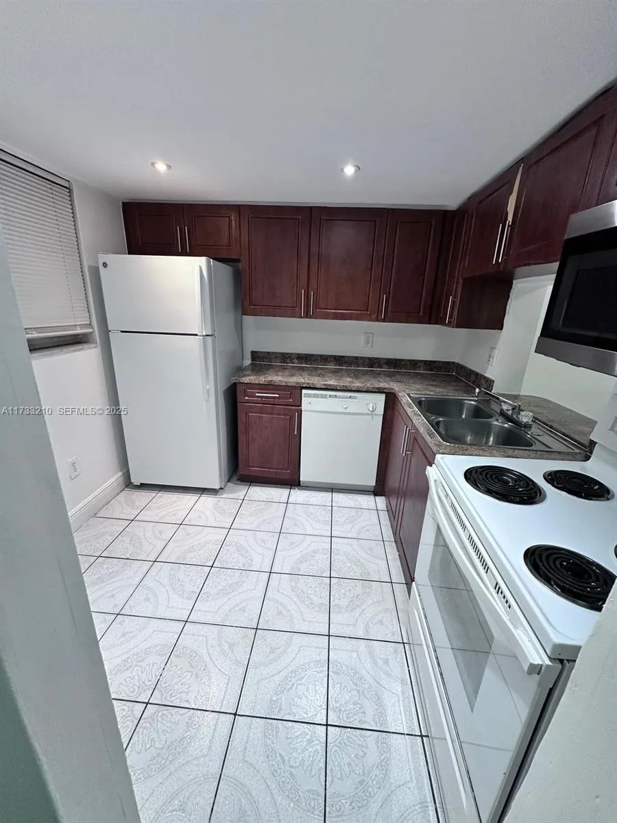 Foto de propiedad en  Lauderhill con MLS# 