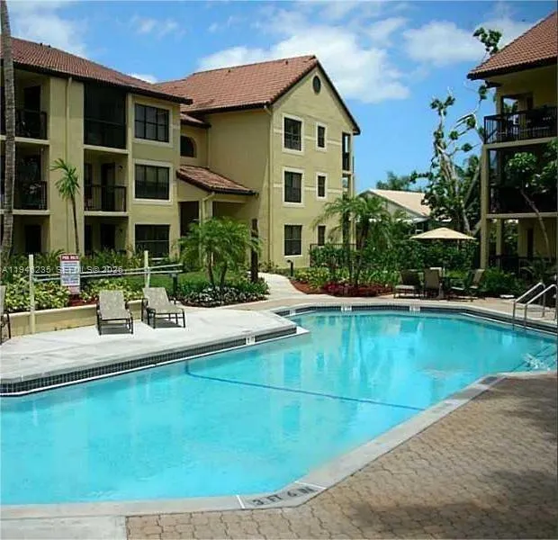 Foto de propiedad en  Pompano Beach con MLS# 