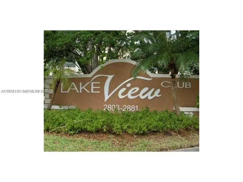 Foto de propiedad en  Oakland Park con MLS# 