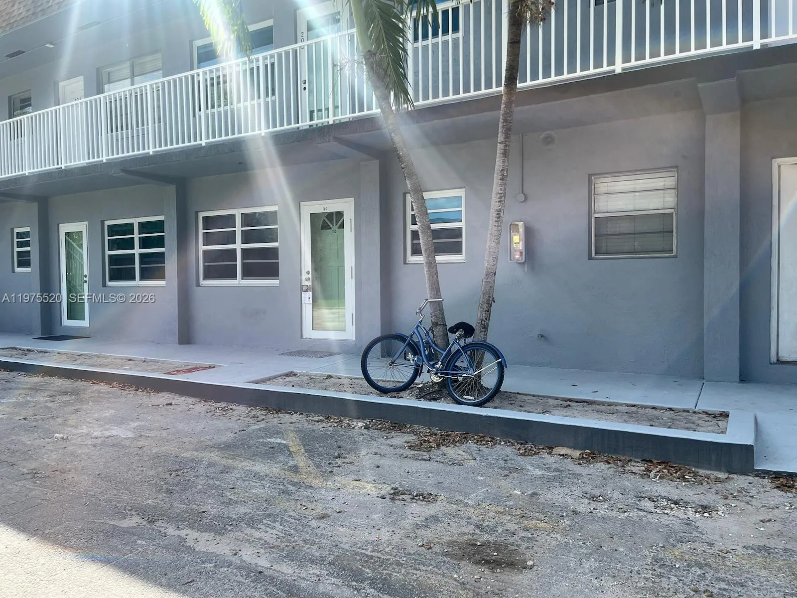 Foto de propiedad en  Dania Beach con MLS# 
