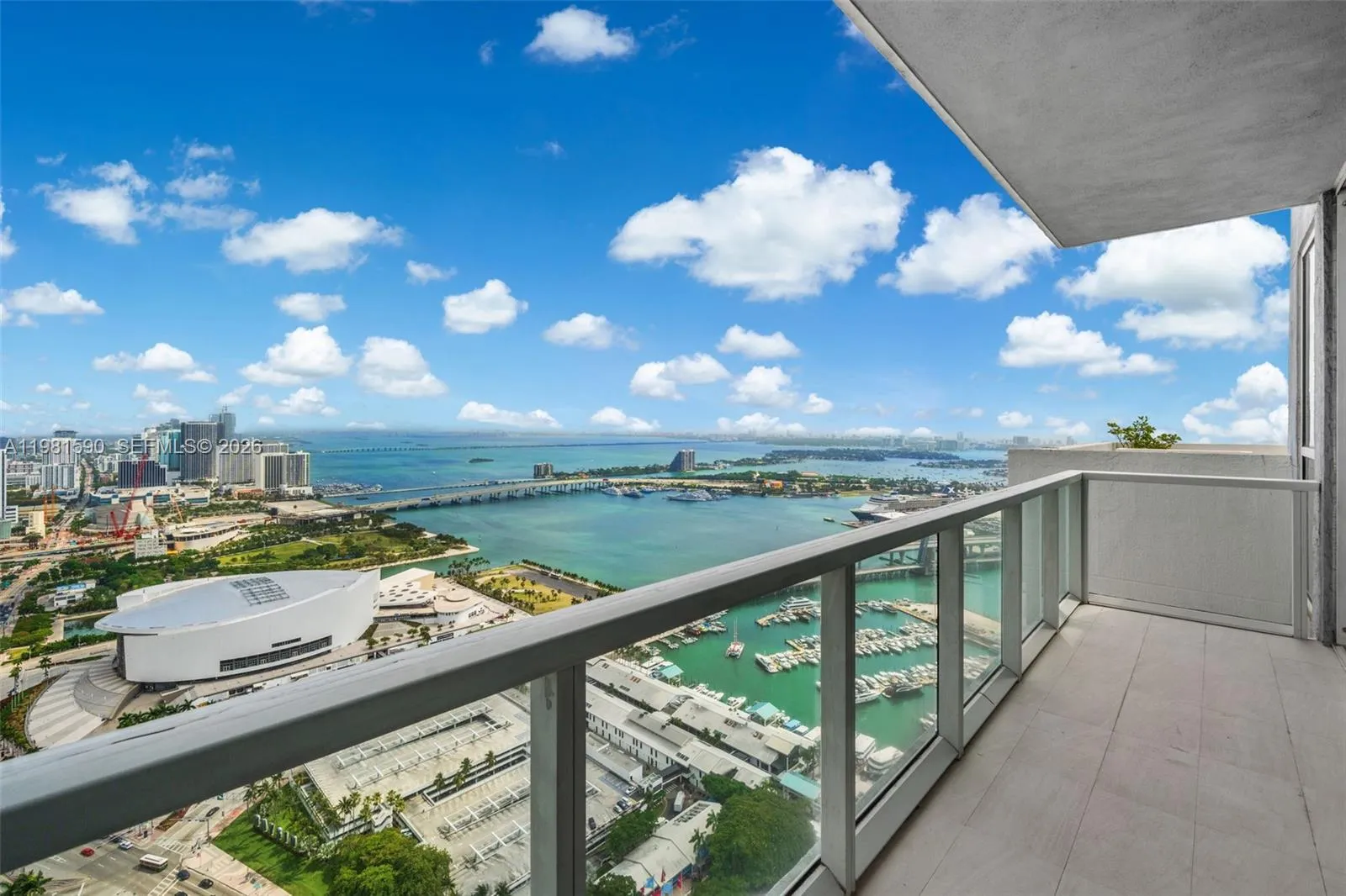 Foto de propiedad en  Miami con MLS# 