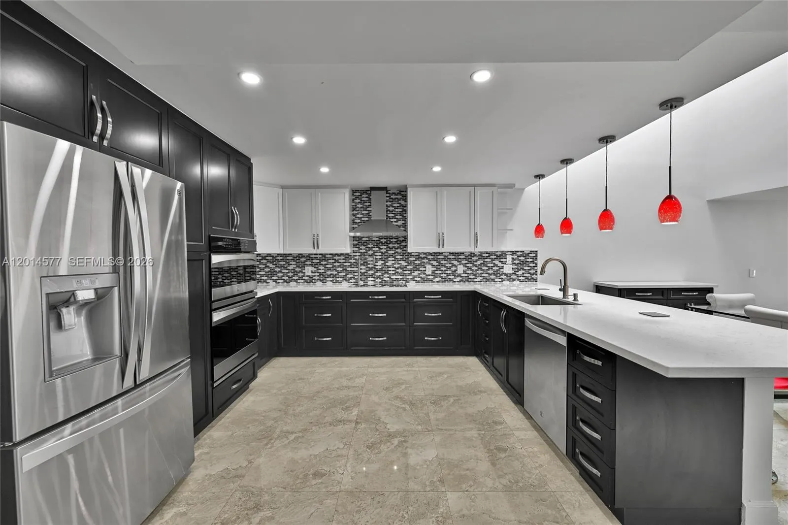 Foto de propiedad en  Sunny Isles Beach con MLS# 