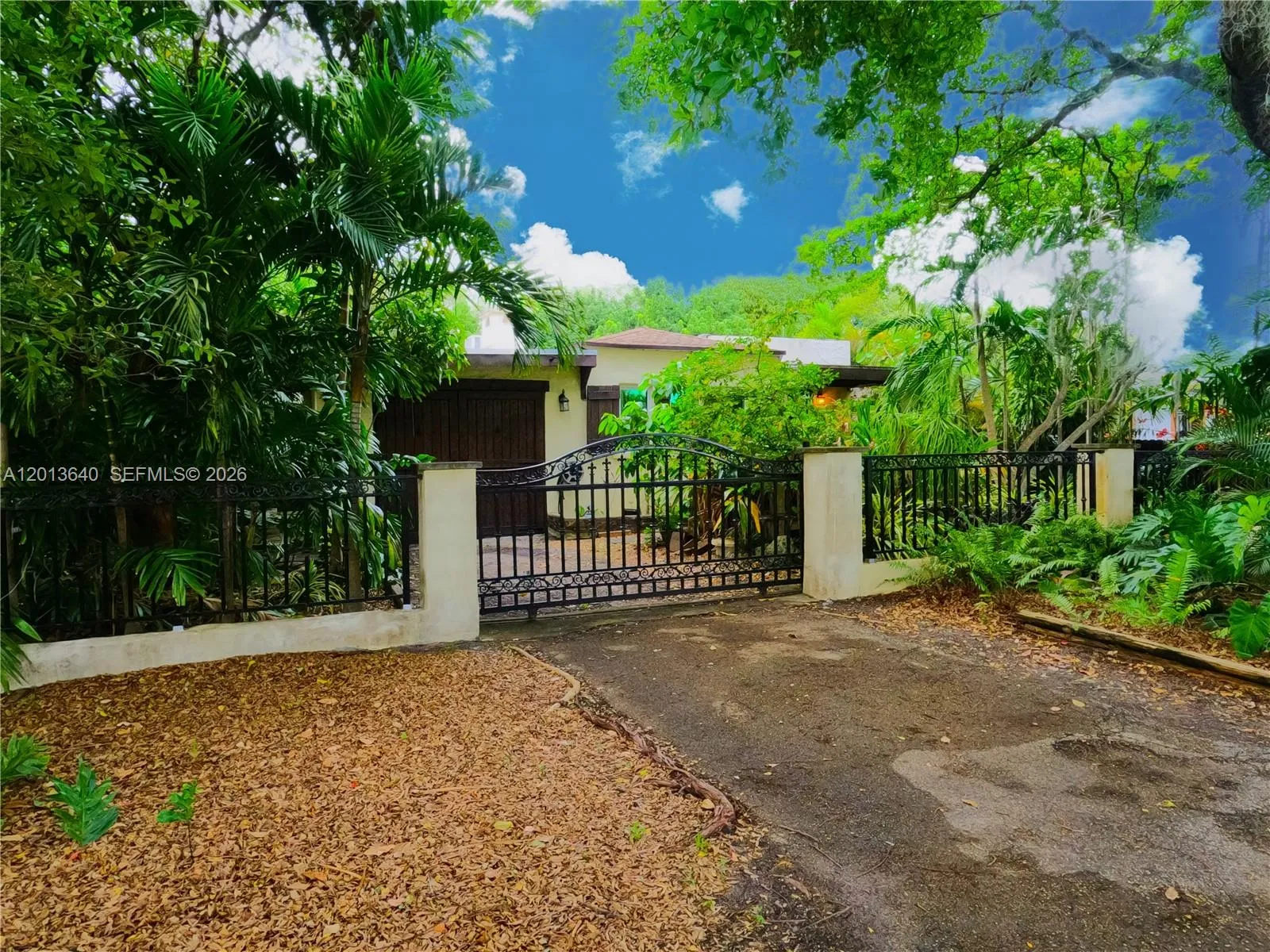 Foto de propiedad en  North Miami con MLS# 