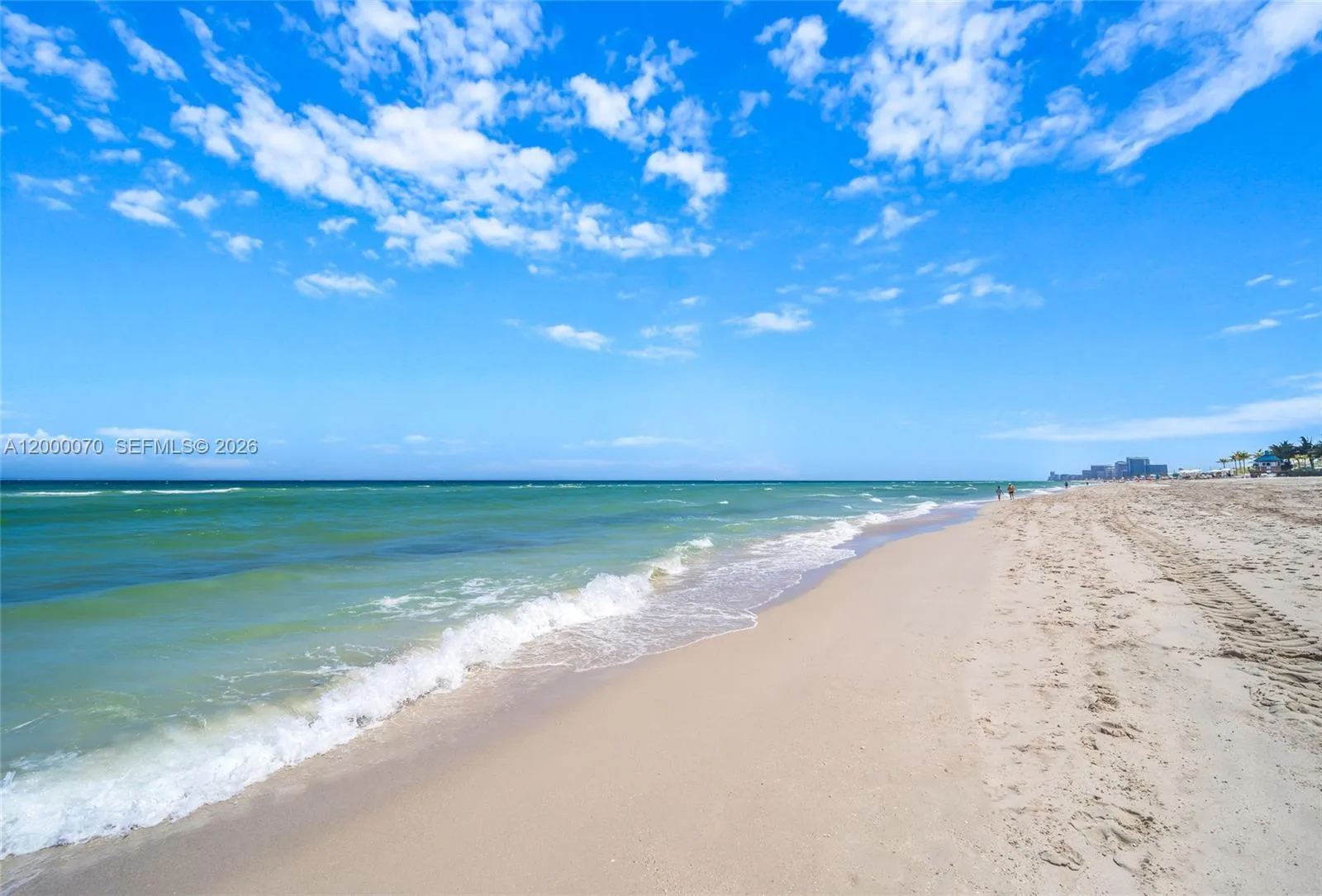 Foto de propiedad en  Sunny Isles Beach con MLS# 