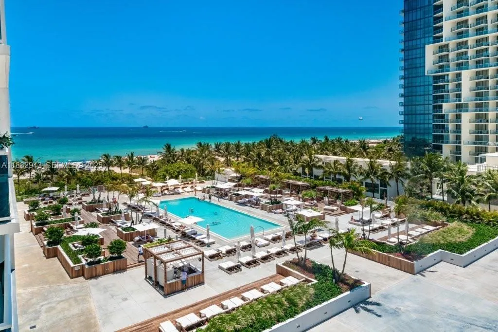 Foto de propiedad en  Miami Beach con MLS# 