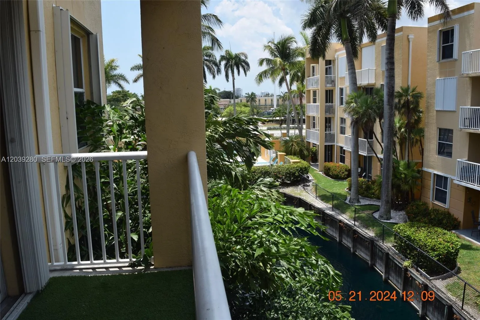 Foto de propiedad en  Dania Beach con MLS# 