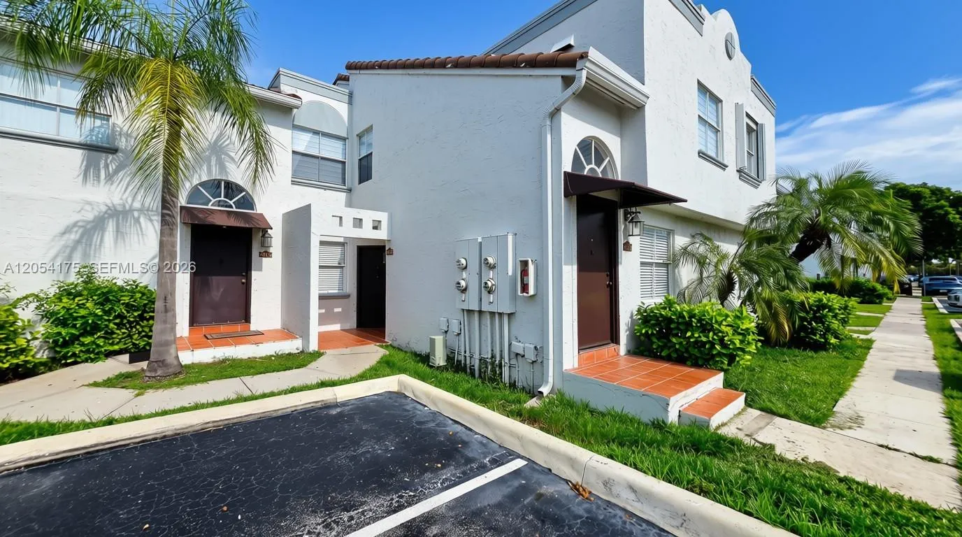 Foto de propiedad en  Doral con MLS# 