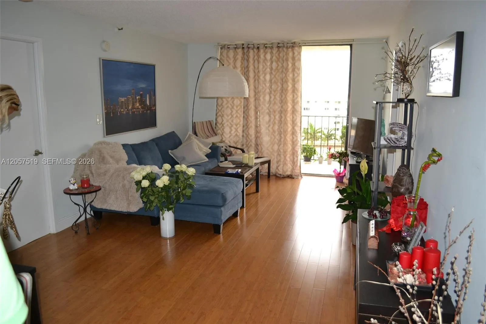 Foto de propiedad en  Sunny Isles Beach con MLS# 